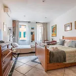 Verynearthetowerpisa Ideal For Families & Friends *