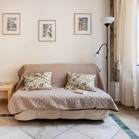 Very Near The Tower Homestay Pisa