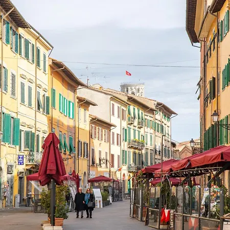 Homestay Very Near The Tower Pisa